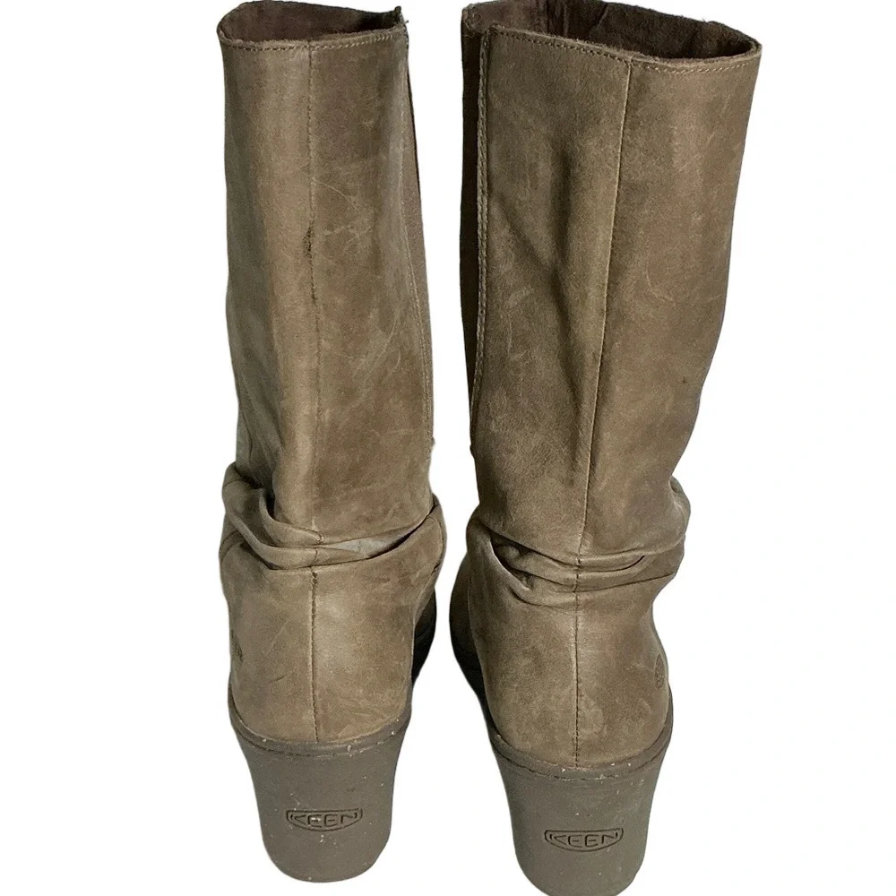 KEEN Taupe Leather Wedge Mid-Calf Boots – Size 8.5 / 39